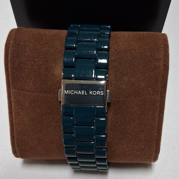 Michael Kors Women’s Slim Runway Quartz Watch – Model MK4416 main image 7